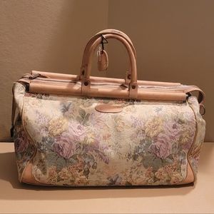 VINTAGE FRENCH TAPESTRY TRAVELLING BAG 10X11X20"